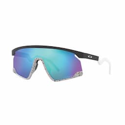 BXTR SUNGLASS MATTE BLACK AND GRAY FRAME WITH PRIZM™ SAPPHIRE LENS