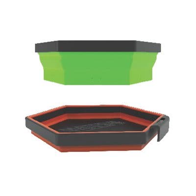 2 PIECE 6" MAGNETIC COLLAPSIBLE CUP SET - GREEN AND ORANGE