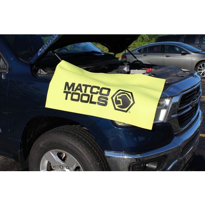FENDER COVER - YELLOW WITH BLACK LOGO | Matco Tools
