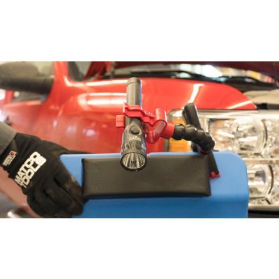 FLASHLIGHT HOLDER WITH CLAMP | Matco Tools